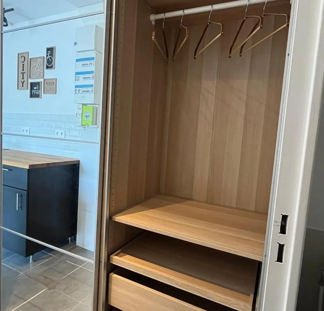 Au Petit Velo De Vienne - Balcon, Vue Panoramique & Parking Gratuit Lägenhet